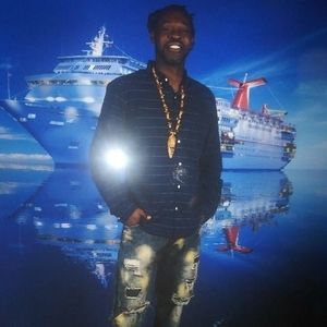 Meet your Posher, Ihsan